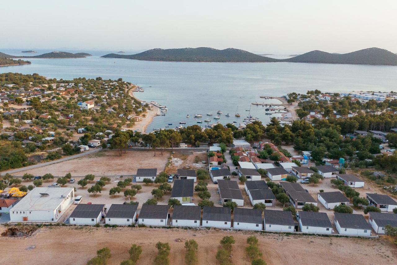 Amore Del Mare, Seaside Family Pace, Free Parking And Wifi In Camp Dalmatino Драге Экстерьер фото