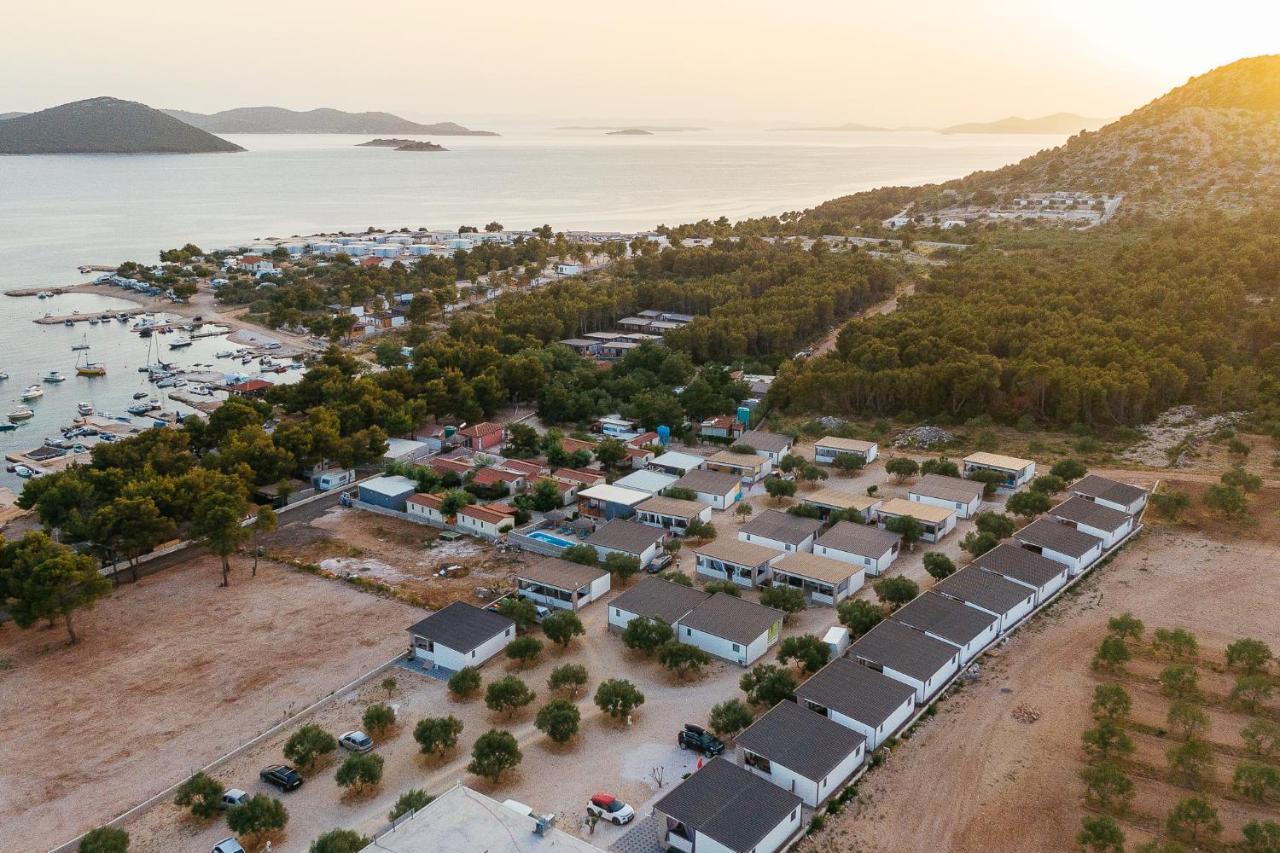 Amore Del Mare, Seaside Family Pace, Free Parking And Wifi In Camp Dalmatino Драге Экстерьер фото