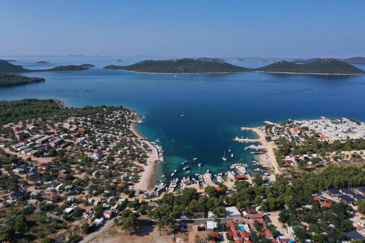 Amore Del Mare, Seaside Family Pace, Free Parking And Wifi In Camp Dalmatino Драге Экстерьер фото